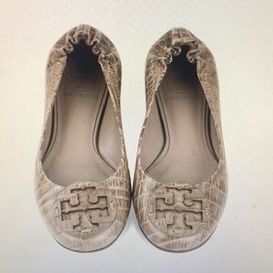 Tory Burch Reva Leather Croc Taupe Flats Size7.5